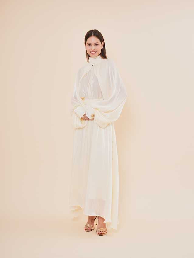 Elegance in Cream