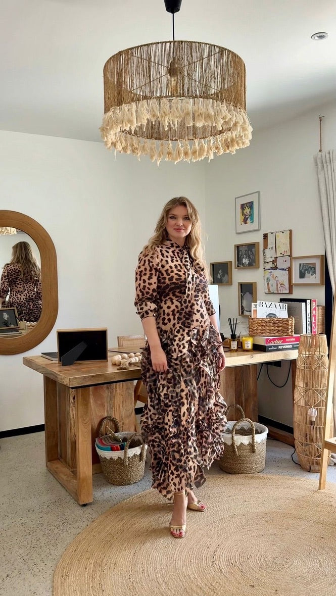 Elegance in a Wildcat Look
