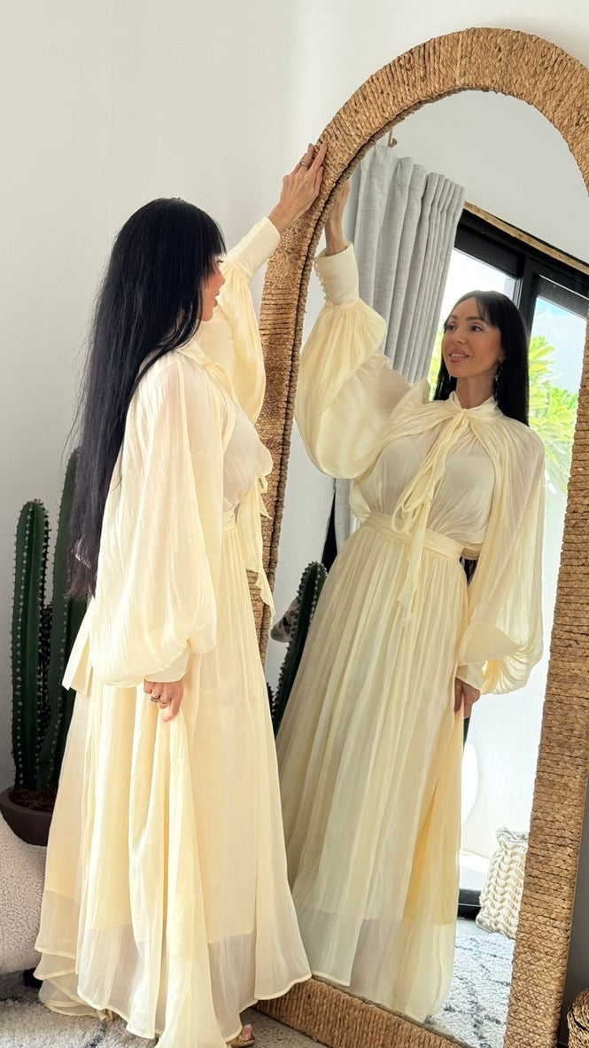 Elegance in Cream